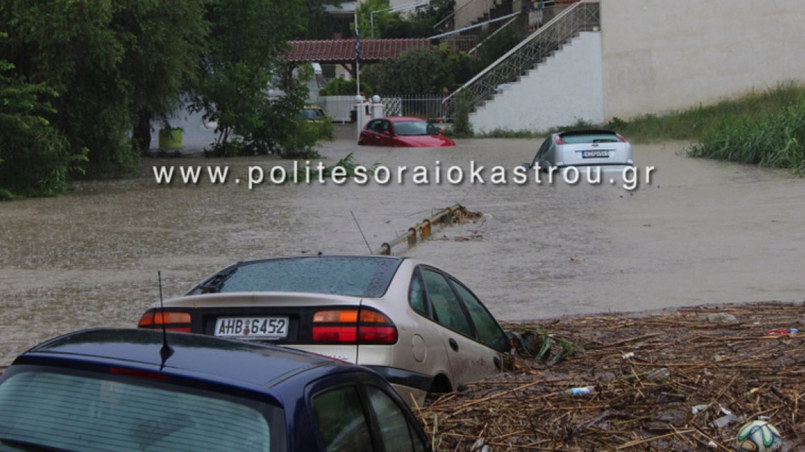 Σοβαρά προβλήματα σε όλη τη χώρα από τις καταιγίδες 