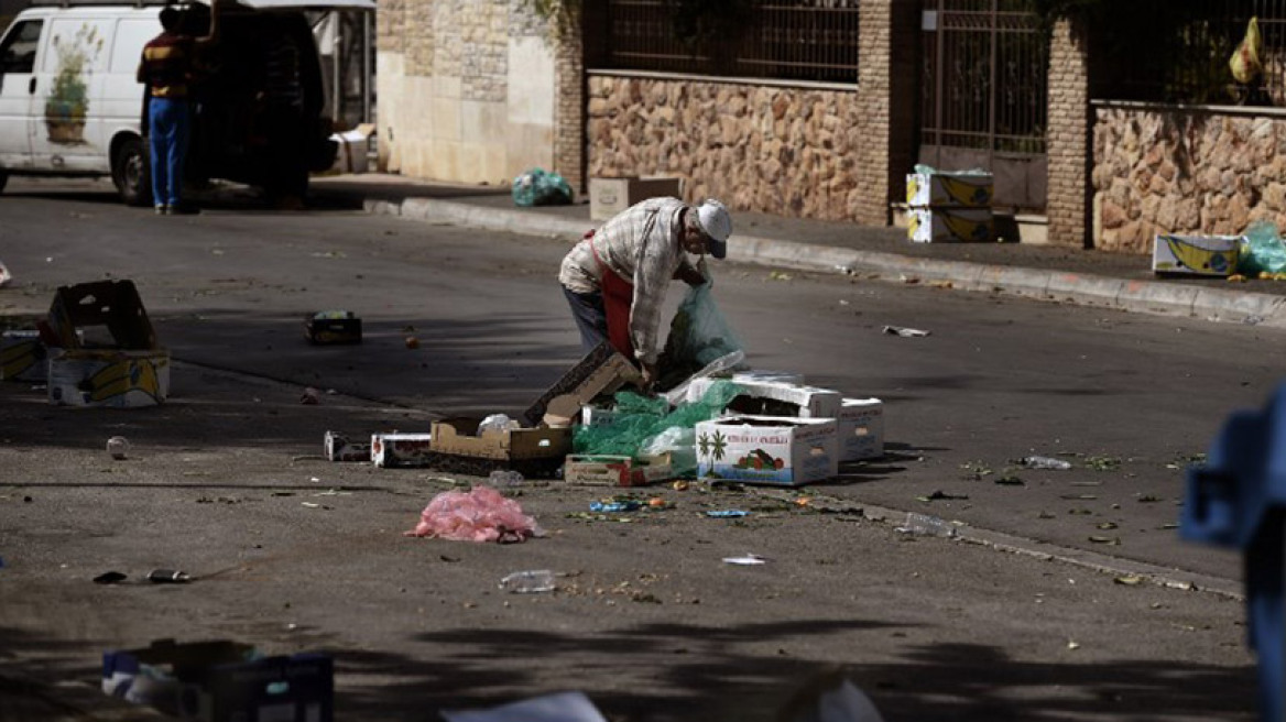 Ευρωβαρόμετρο: Απαισιόδοξοι οι Έλληνες, δεν εμπιστεύονται την κυβέρνηση