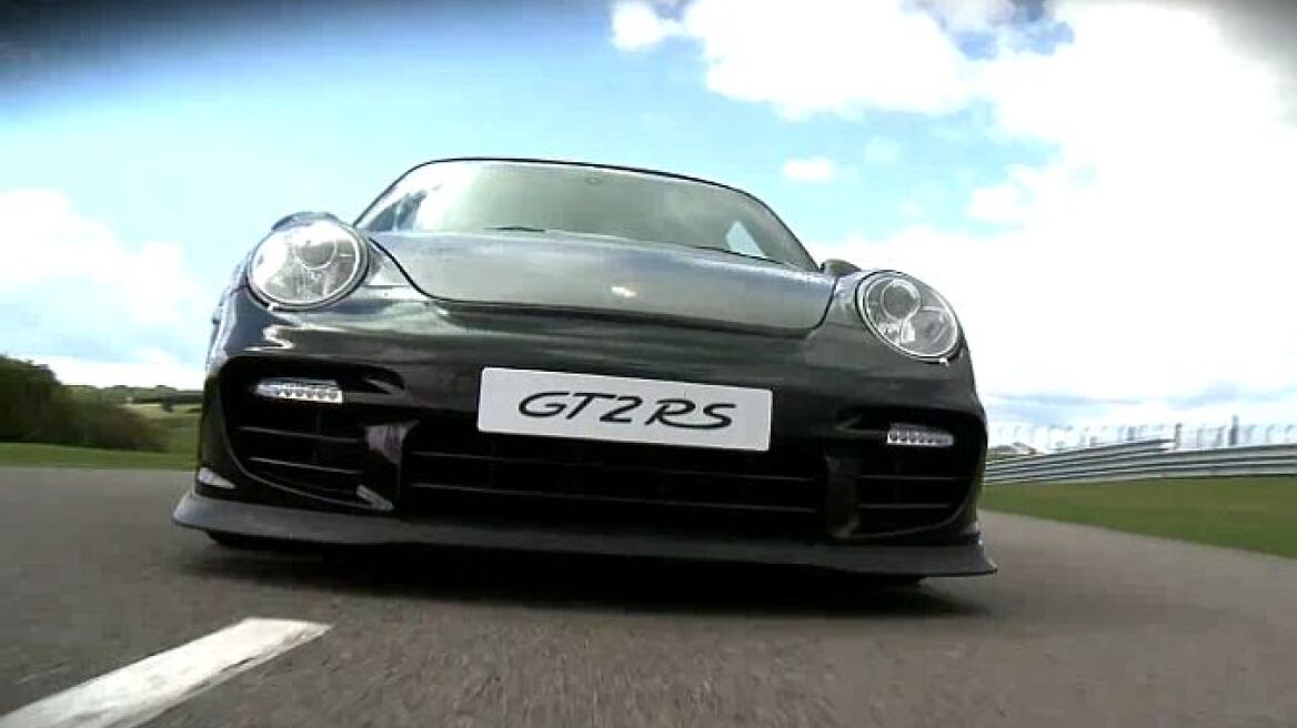 Video: H εντυπωσιακή Porsche 911 GT2 RS!