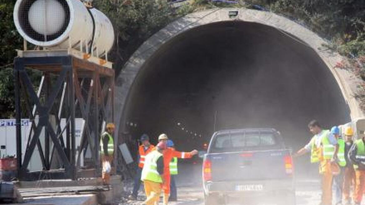 Σταματούν να δουλεύουν οι εργαζόμενοι στην Πατρών – Κορίνθου