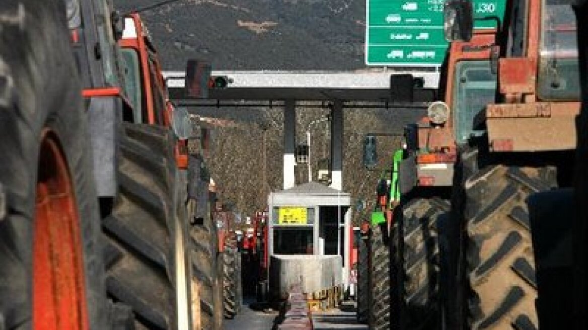 The farmers are taking to the streets on Monday 