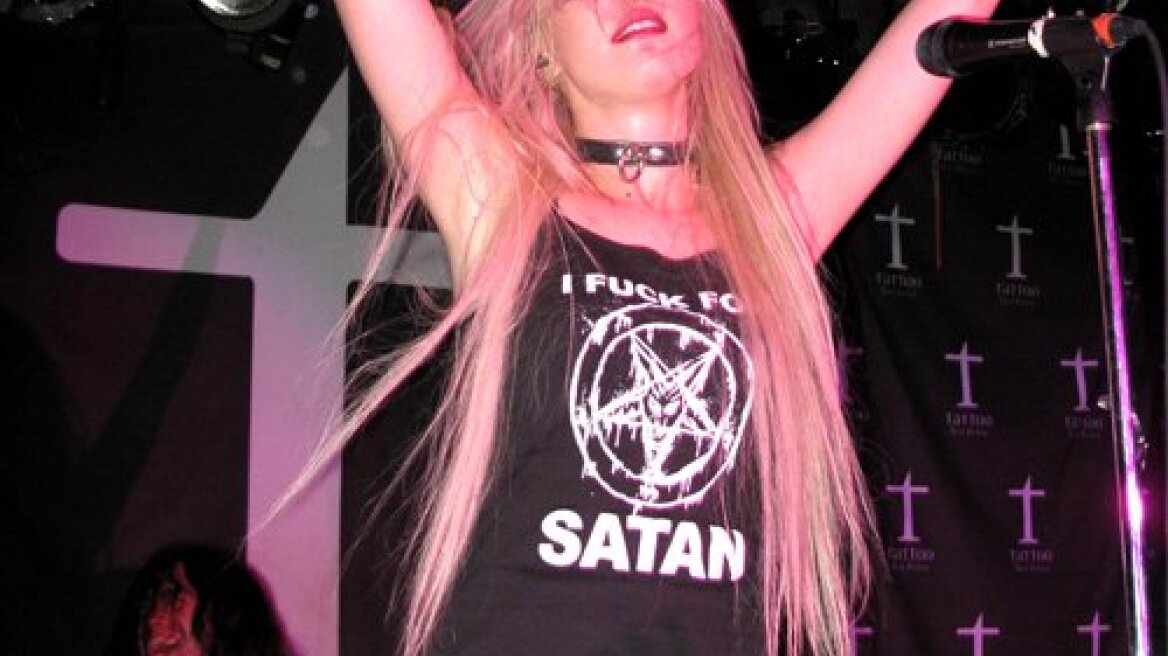 Taylor Momsen: «I f… for Satan»