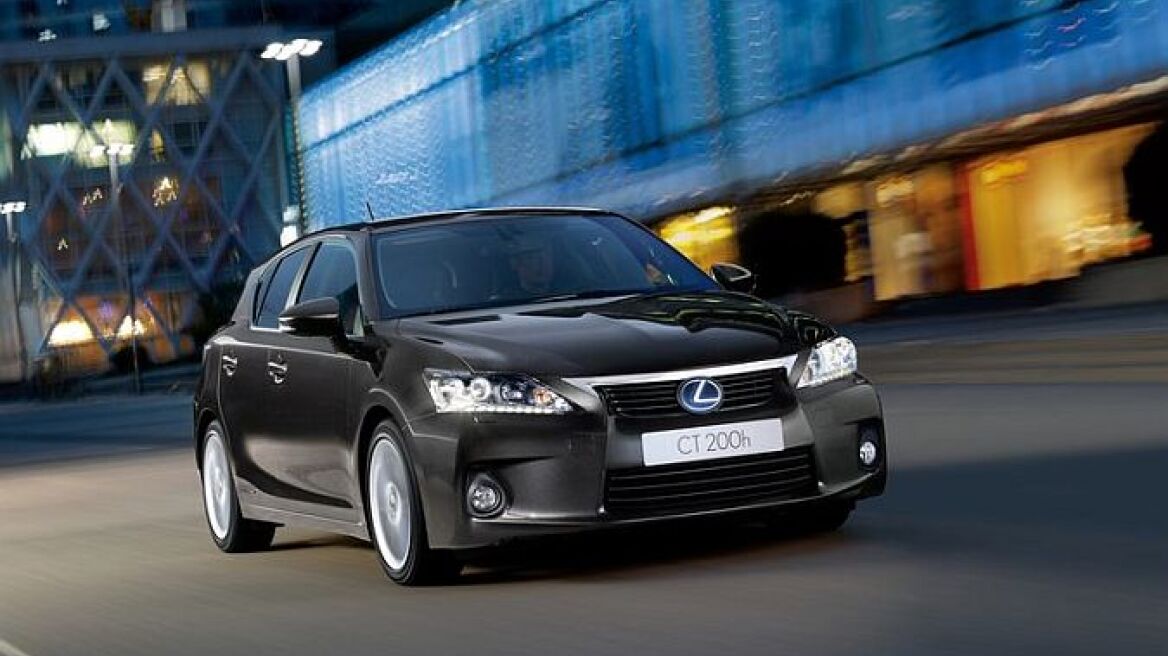 Στα χέρια μας το Lexus CT200h!