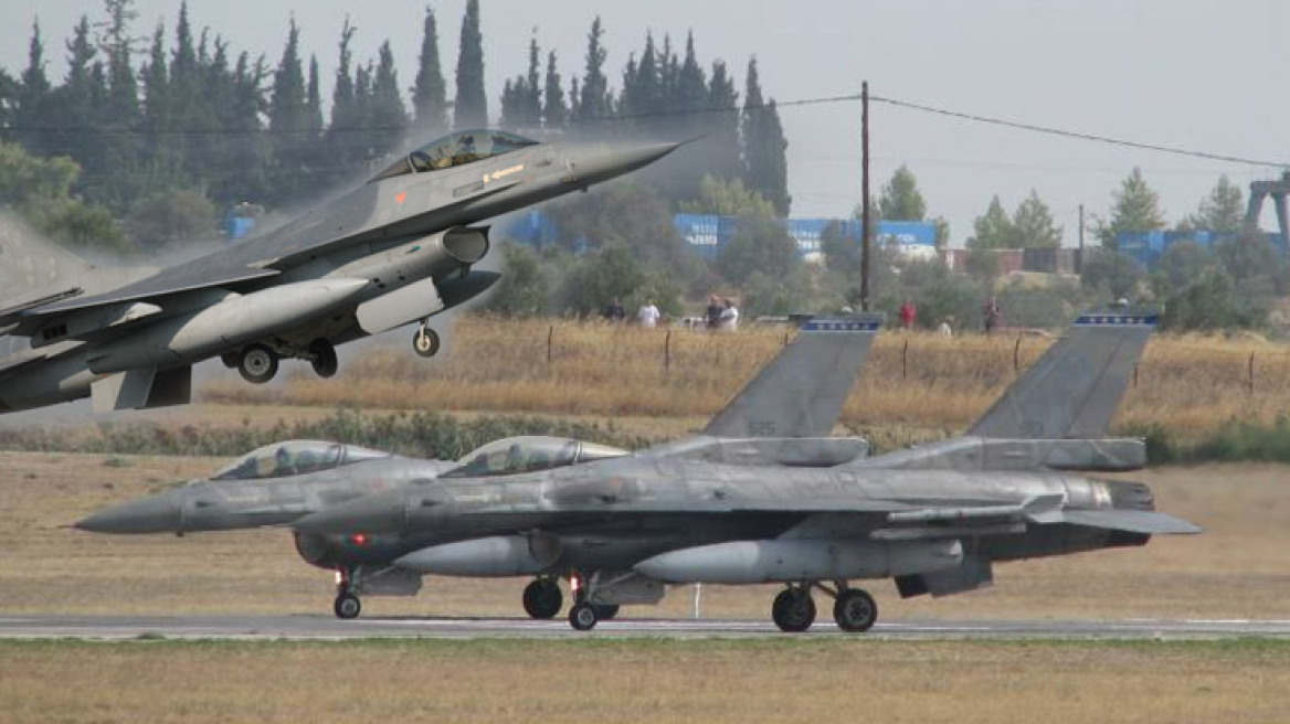 Βέλγικα F-16 σηκώθηκαν από τον Άραξο για Λιβύη