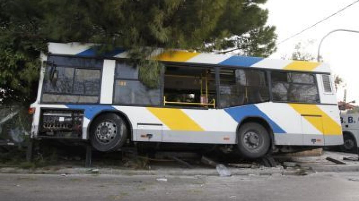 Αίσιο τέλος για τους επιβάτες λεωφορείου της ΕΘΕΛ