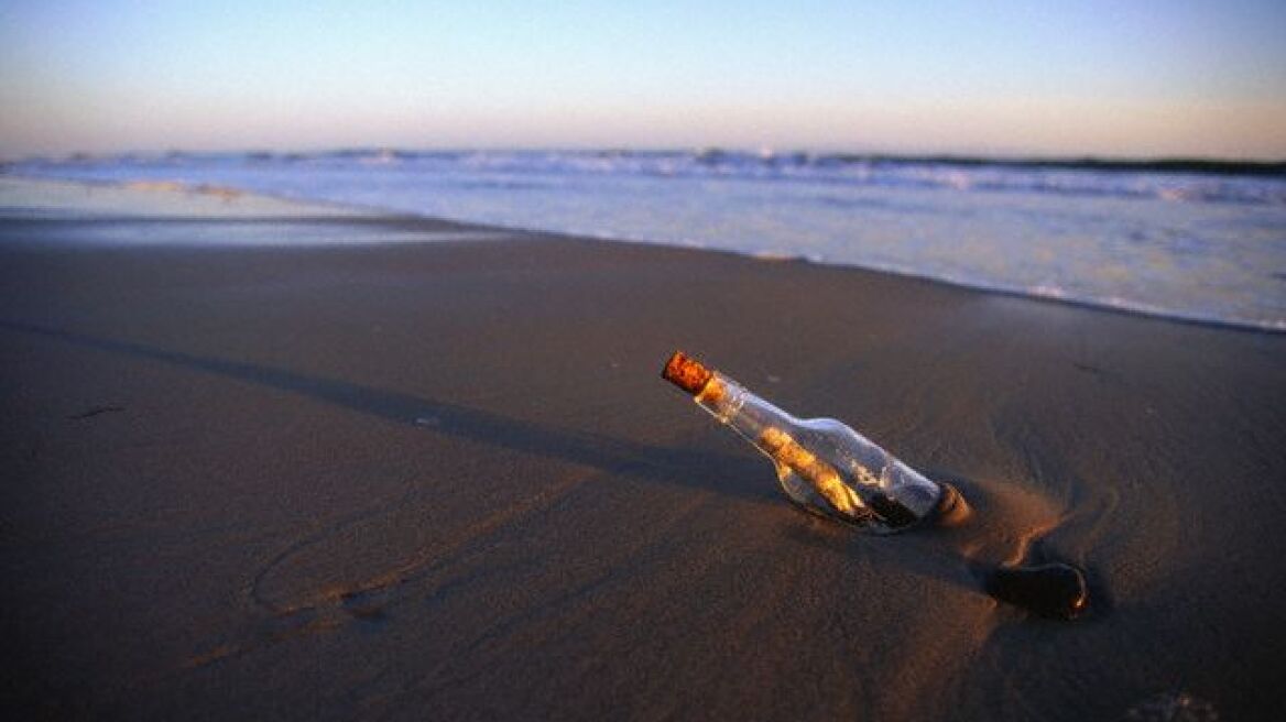 Message in a bottle έλαβε απάντηση 24 χρόνια μετά