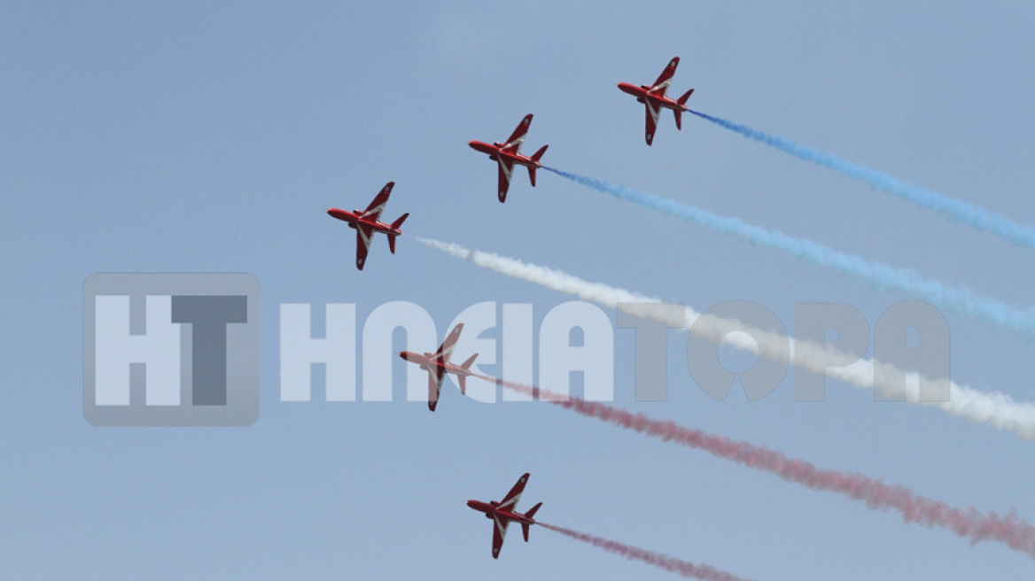 Η προπόνηση των Red Arrows στον ουρανό της Ανδραβίδας!