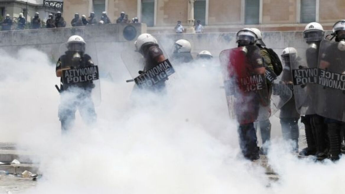 «Ληγμένα από το '79  τα χημικά της ΕΛ.ΑΣ.!»