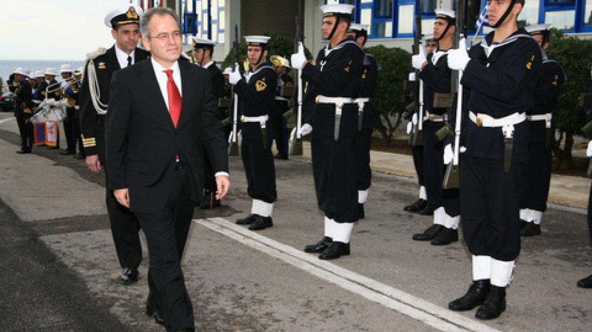 Επίσκεψη Mπεγλίτη στη μοιραία ναυτική βάση της Κύπρου