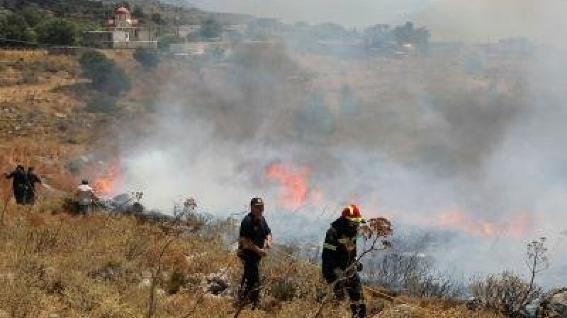 Εικόνες 'αποκάλυψης' από την μεγάλη πυρκαγιά στο Ρέθυμνο