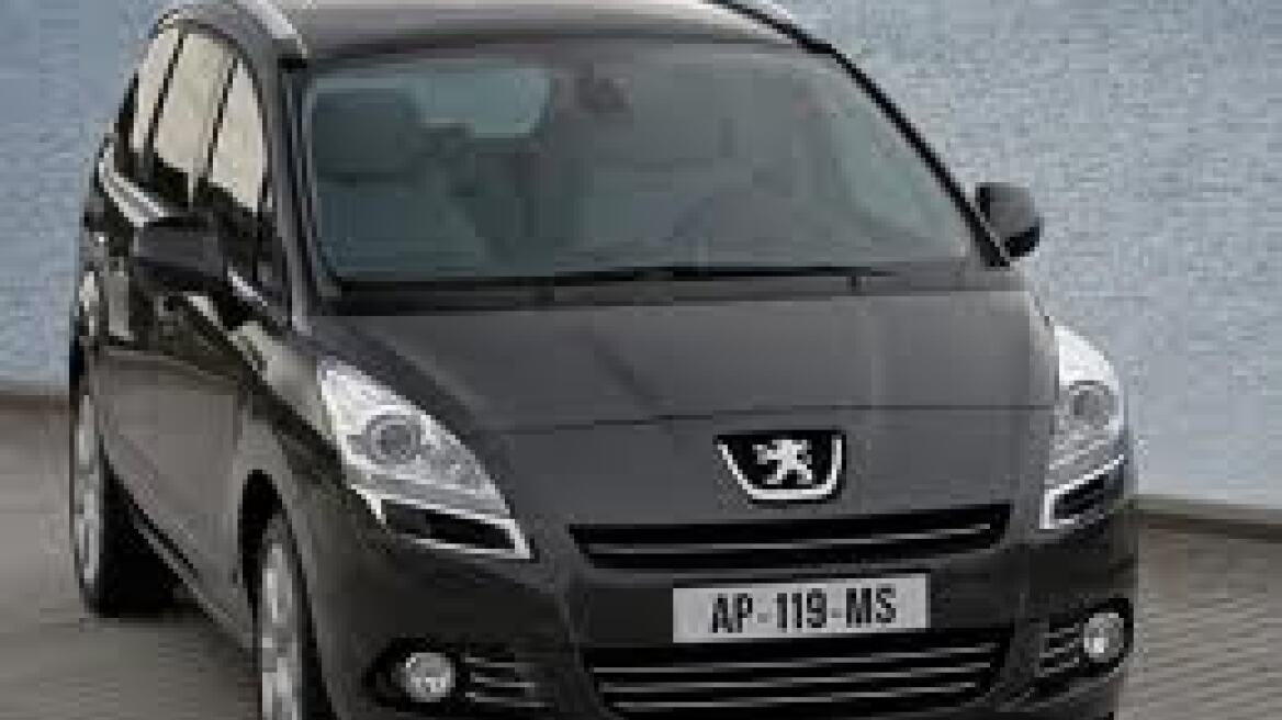 Η Peugeot προχωρά σε ανάκληση του 5008