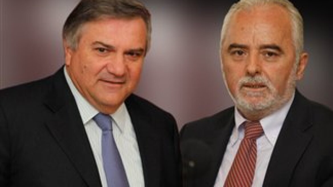 Castanidis snipes targeted at Koutroumanis about his approved NGO hirings