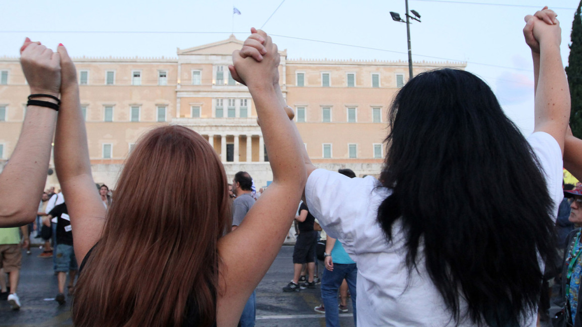 Στους δρόμους σήμερα Αγανακτισμένοι και ΠΑΜΕ