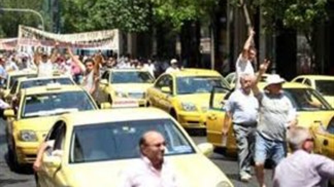 Athens will remain taxi-less on Thursday as well 