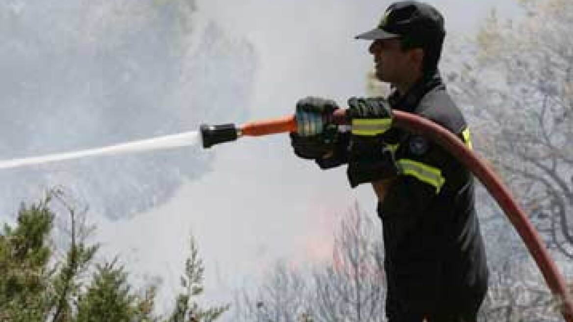 Πυρκαγιά στη Βάρη, κοντά στο παιδικό χωρίο