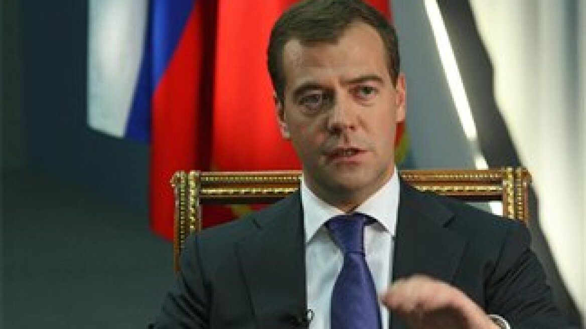 Russia's Medvedev to visit Athens