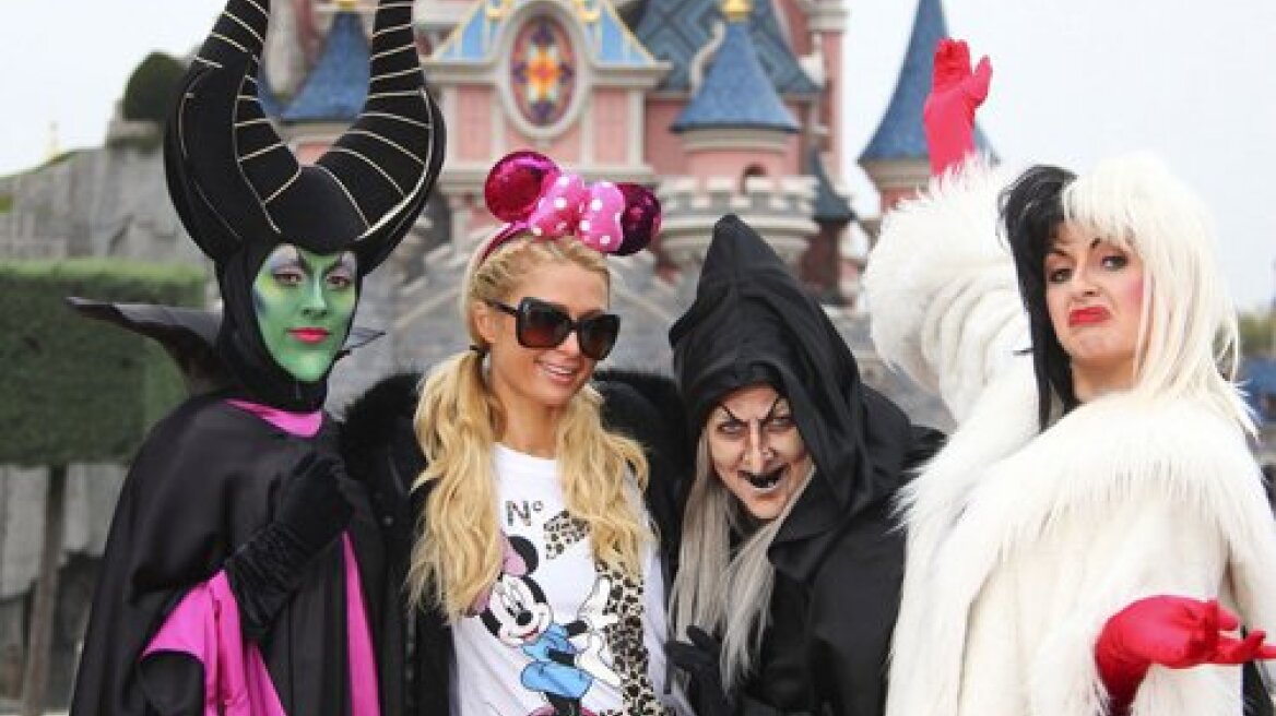 Ταξίδι στη Disneyland για την  Paris Hilton