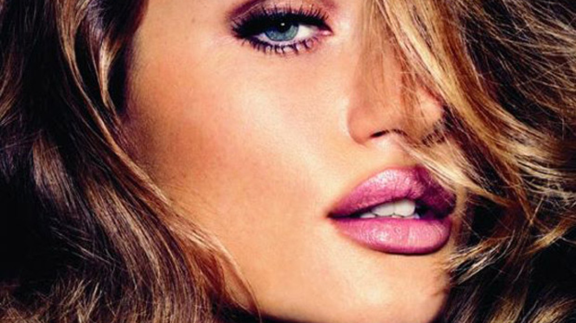 Rosie Huntington: Γυναίκα με τα όλα της