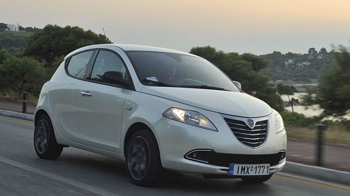 Lancia Ypsilon 0.9 Twinair: Φινέτσα και οικονομία