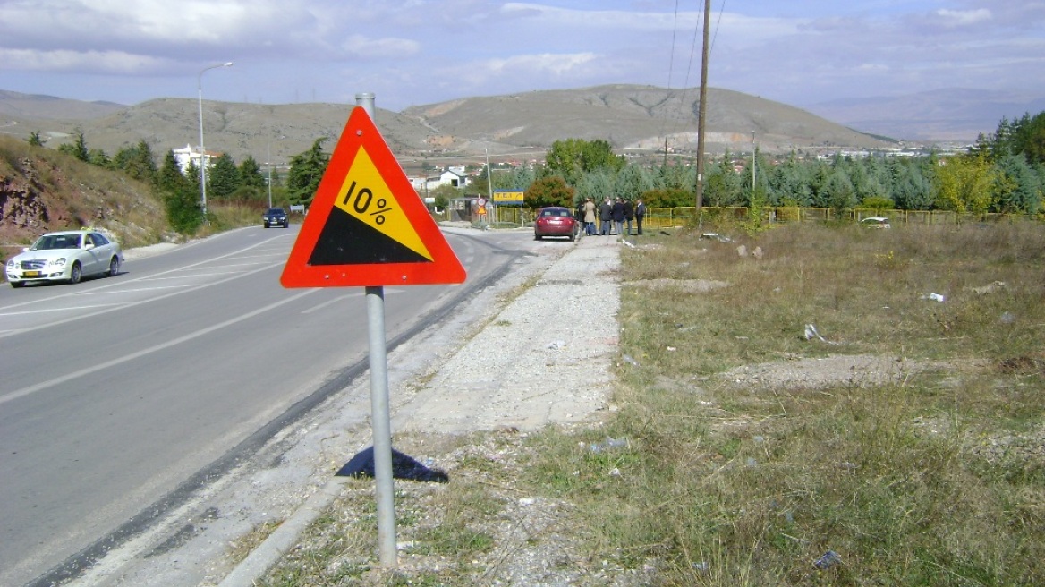 Νέα σήμανση σε δρόμους της Λάρισας