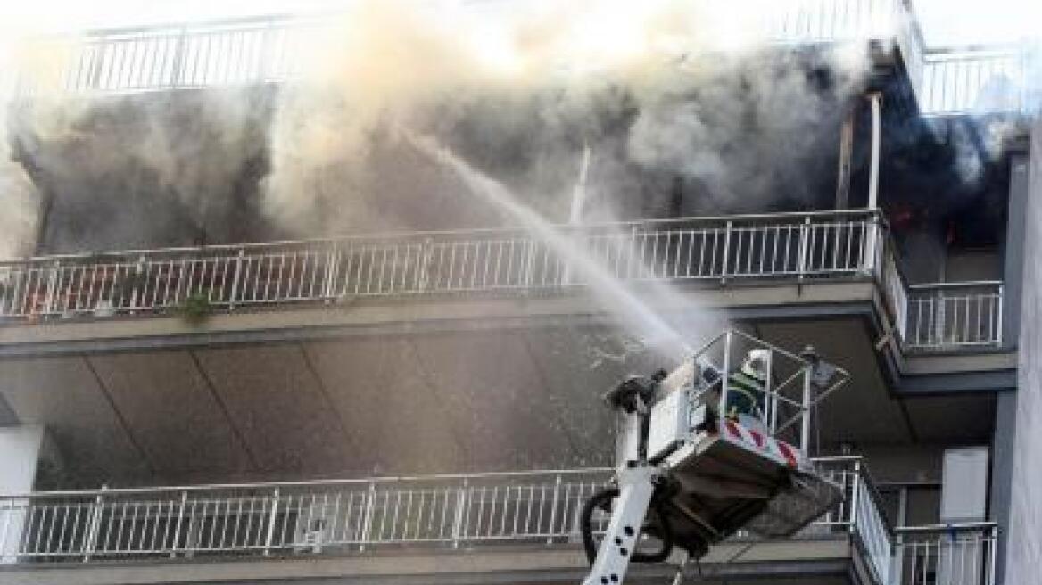 Τελευταία στιγμή γλύτωσε από τις φλόγες ηλικιωμένη