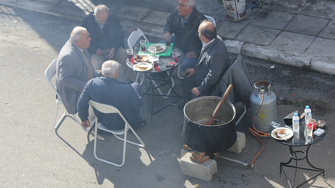 Αναβιώνει το έθιμο της Γουρουνοχαράς