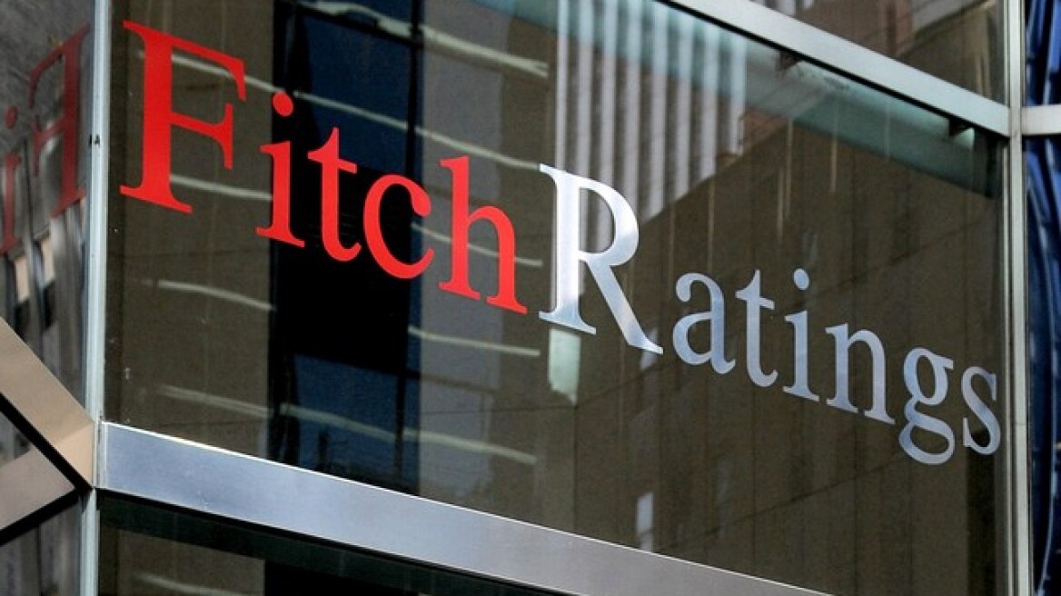 Υποβάθμιση τριών κυπριακών τραπεζών από Fitch 