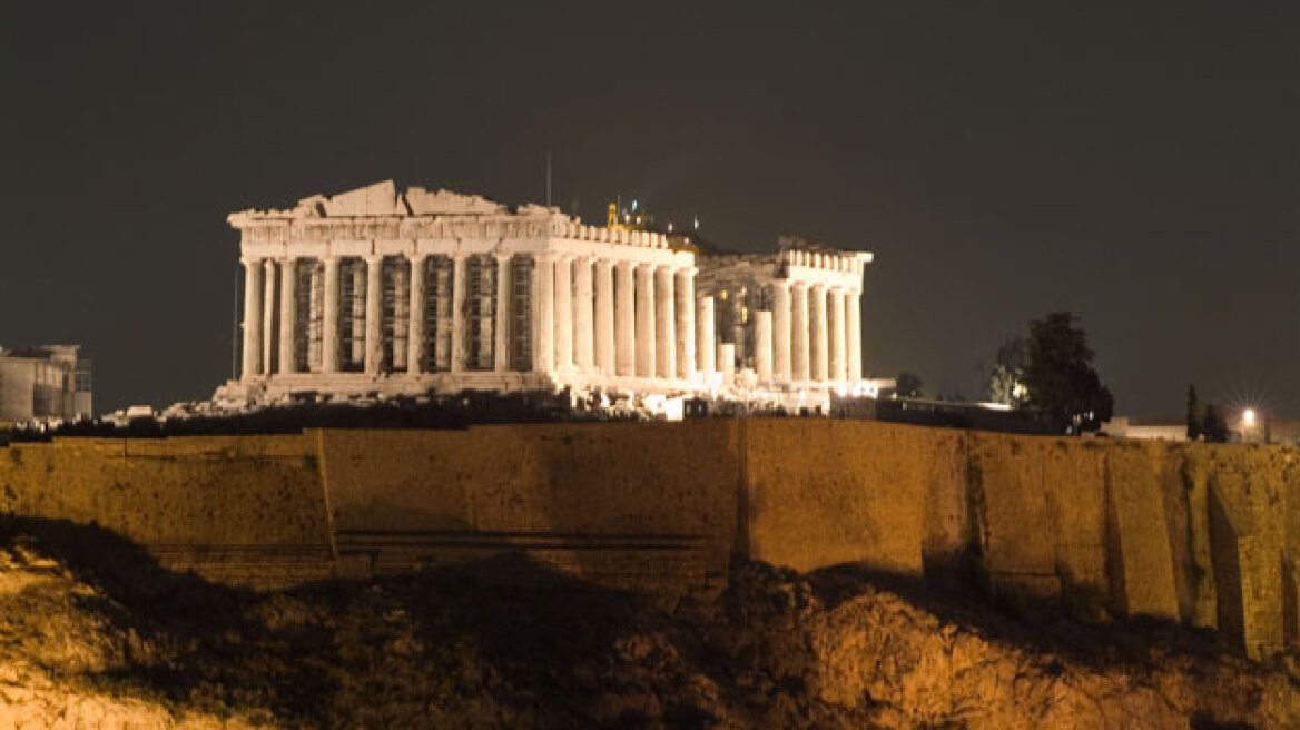 “Μπορεί η ύφεση να ξεπεράσει εκείνη της Αργεντινής”