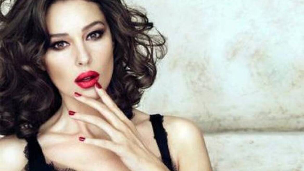 Πιο όμορφη από ποτέ η Bellucci για τους D&G