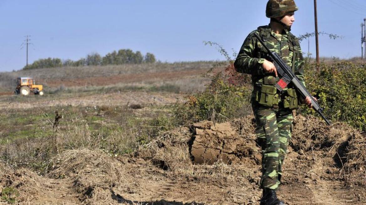 Μάχη στον Έβρο μεταξύ αστυνομικών και δουλεμπόρων