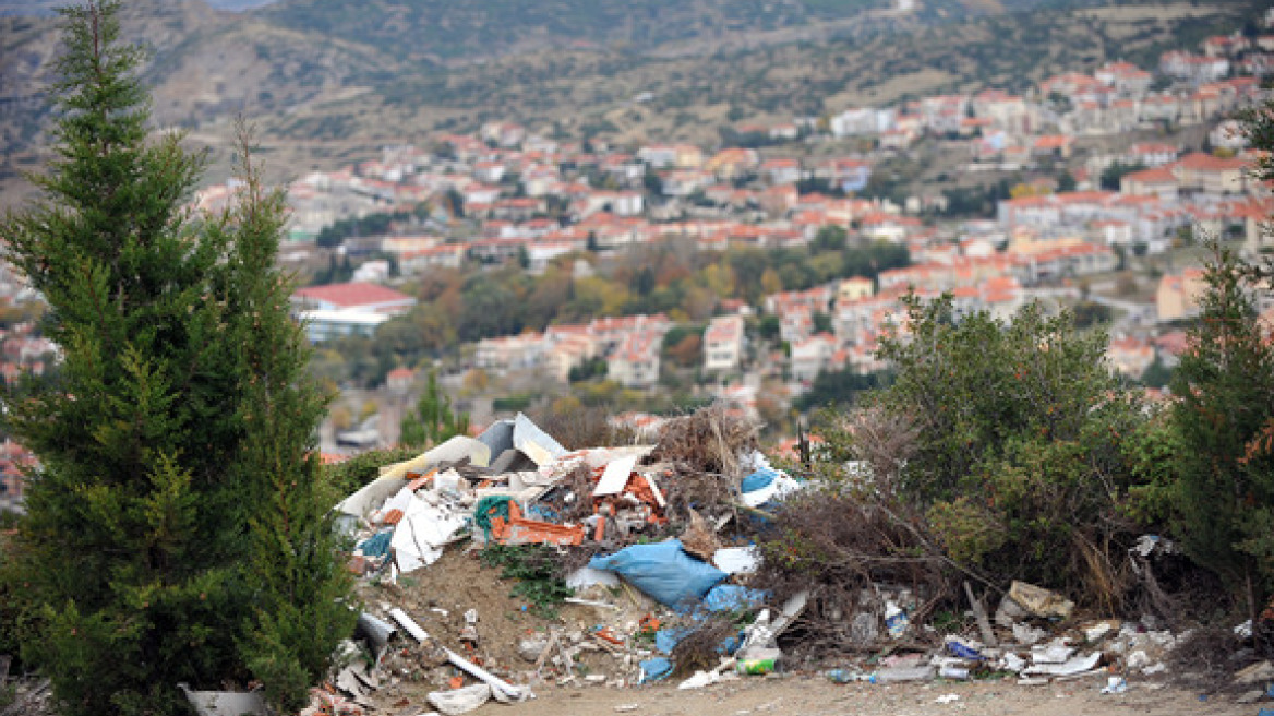 ﻿Πέταξαν νεκρά αιγοπρόβατα σε σκουπιδότοπο!