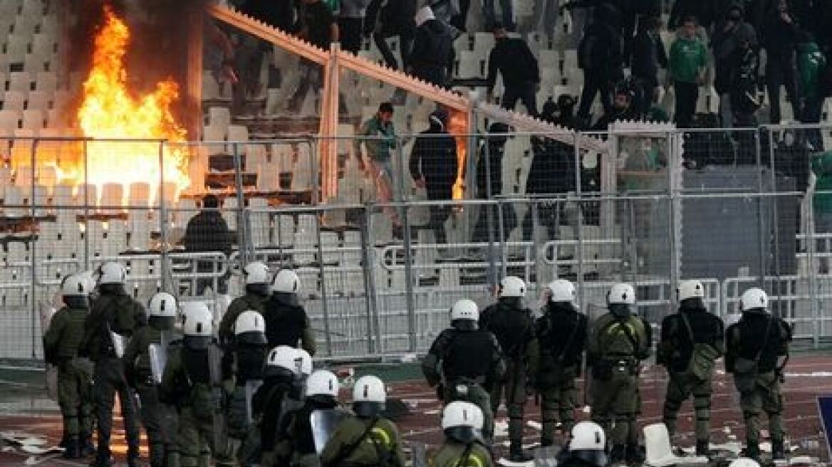 Προφυλακιστέοι δυο κατηγορούμενοι για τα έκτροπα στο ΟΑΚΑ