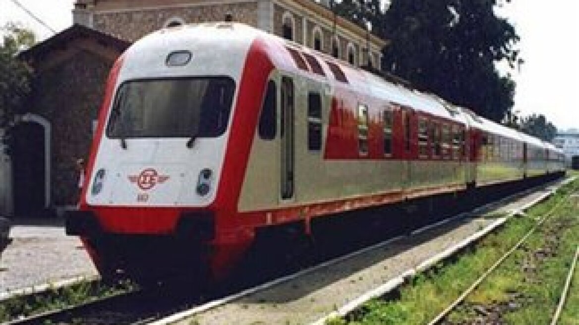 Train crash in Menidi, Athens (upd)