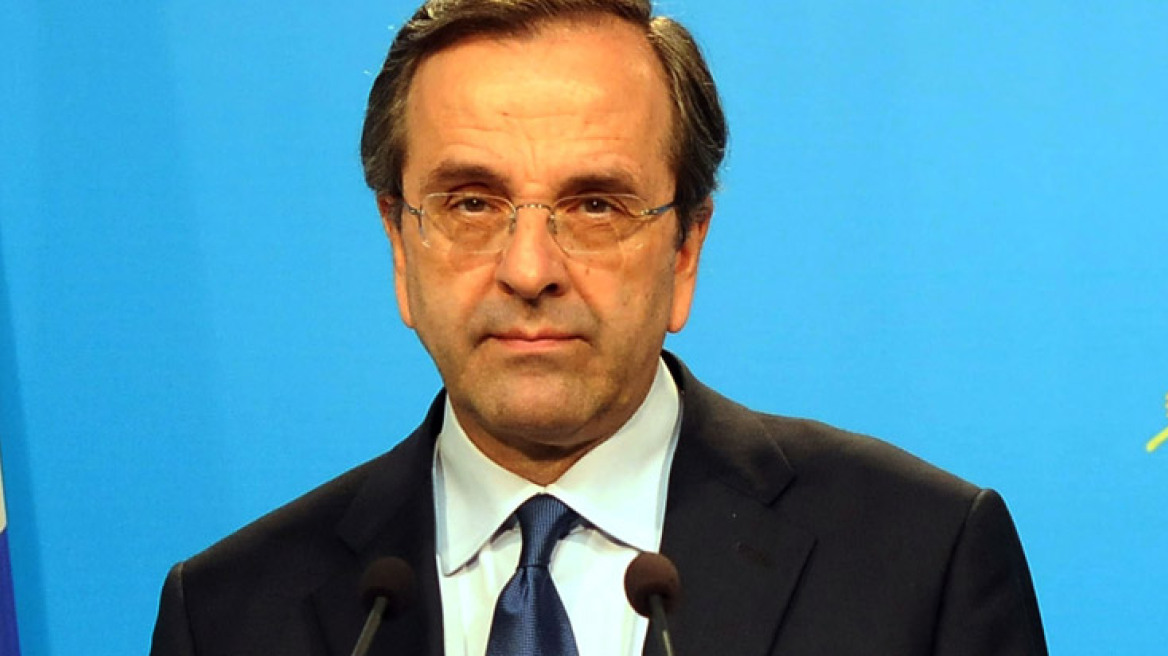 A. Samaras returns the exploratory mandate to Papoulias