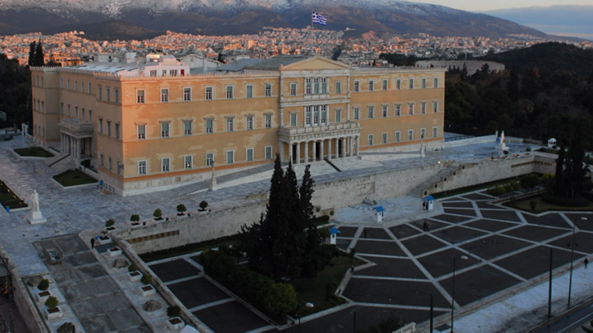 Θέλουν να κερδίσει η ΝΔ, αλλά βλέπουν ΣΥΡΙΖΑ…