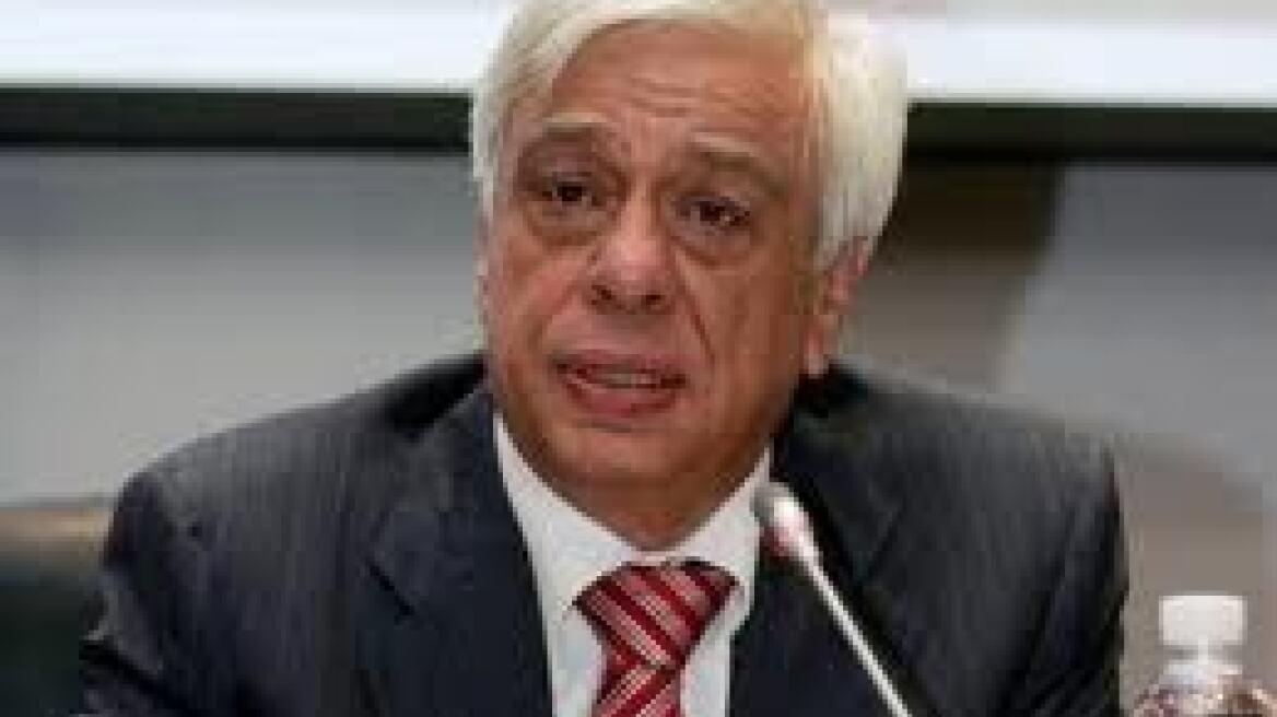 Pavlopoulos: "Everything happened so fast, that's why I did not react"