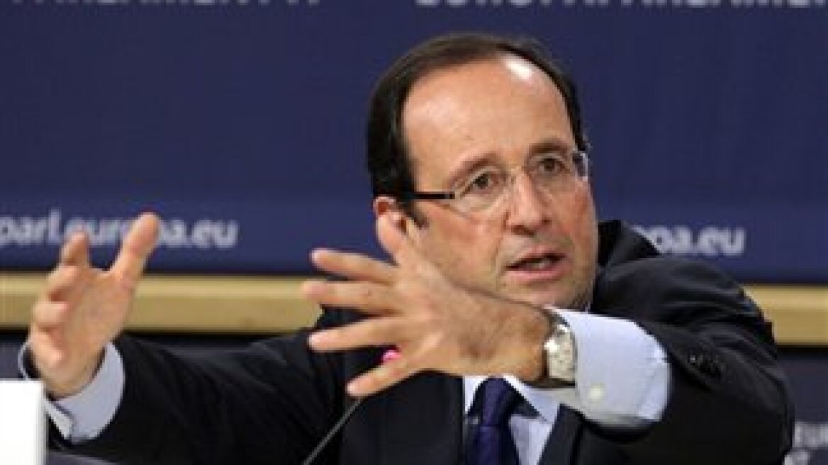 Hollande: Canceling the memorandum means rupture with Europe