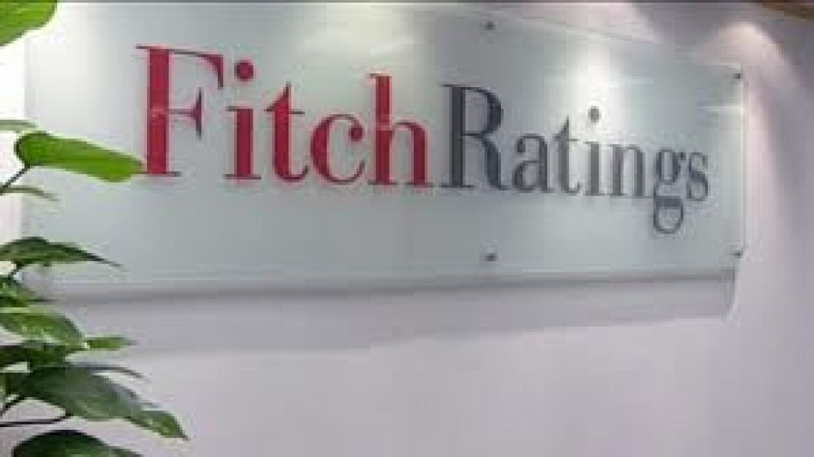 Fitch: Τεράστιες οι επιπτώσεις από την ελληνική έξοδο 