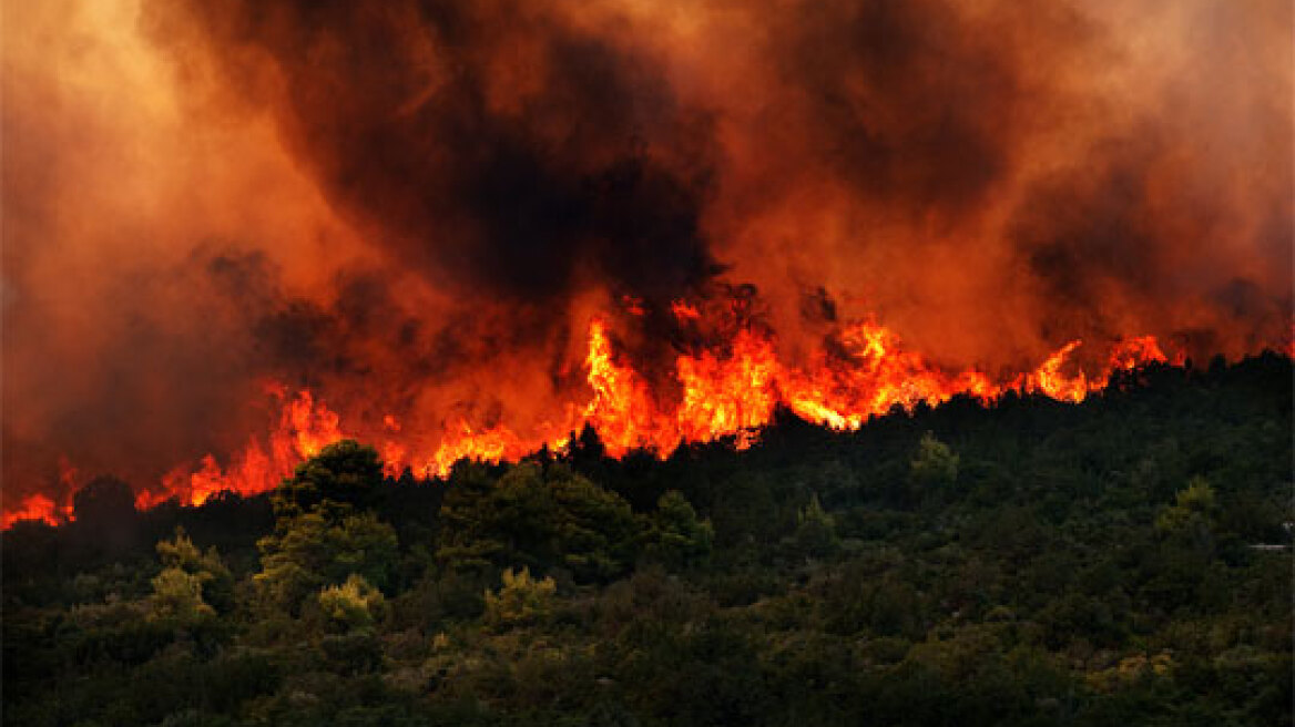 Σε εξέλιξη πυρκαγιές σε Δράμα, Ζάκυνθο και Λευκάδα 