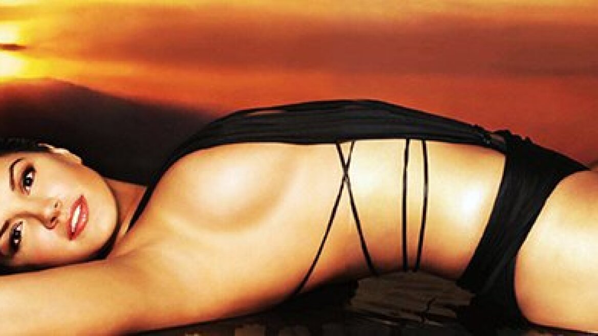 Η Gina Carano «ανάβει» το Maxim Αυστραλίας