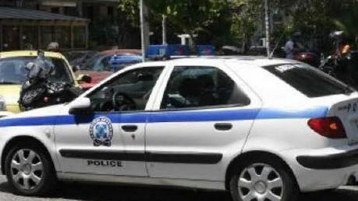 Μπορεί να γλίτωσε απο την κλοπή αλλά έφαγε πολύ... ξύλο!