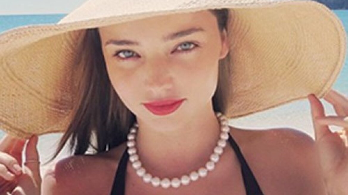 Η Miranda Kerr μοιράζεται μαζί μας τις διακοπές της