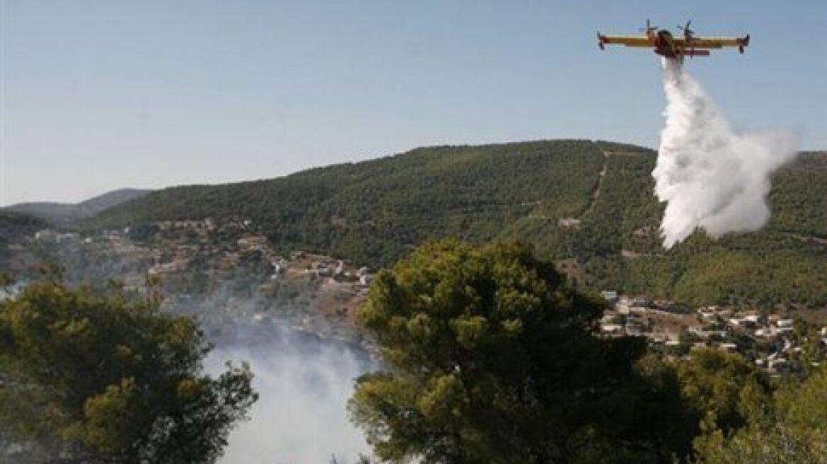 Φωτιά στον Άγιο Νικόλαο Κρήτης 