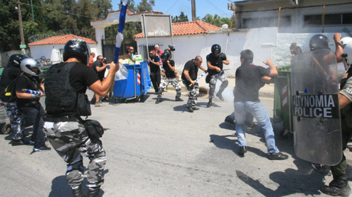 Ανάστατη η Κόρινθος για το κέντρο κράτησης