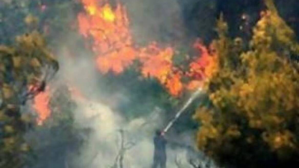 Πολύ υψηλός ο κίνδυνος πυρκαγιάς και αύριο 