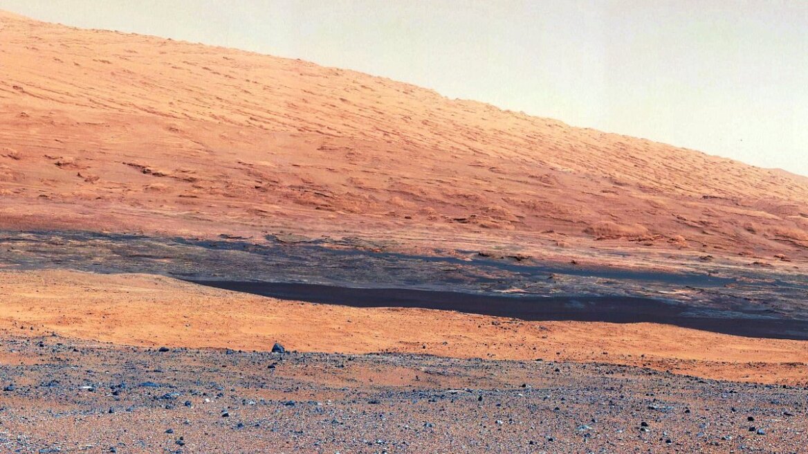 Νέες, υψηλής ευκρίνειας φωτογραφίες από το Curiosity Rover 