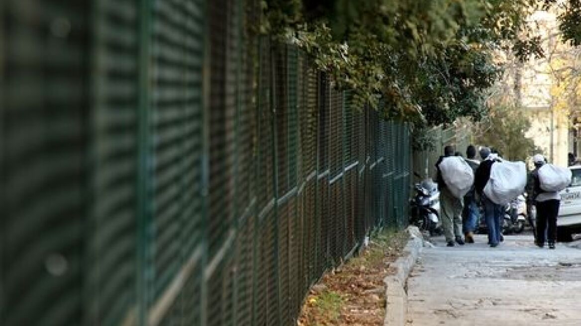 Επιχείρηση - σκούπα διαρκείας από σήμερα για το παρεμπόριο