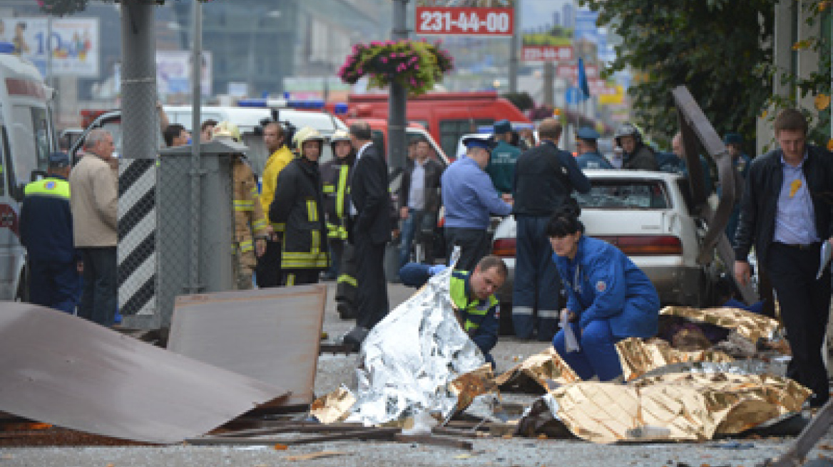 Μεθυσμένος οδηγός παρέσυρε και σκότωσε επτά πεζούς!