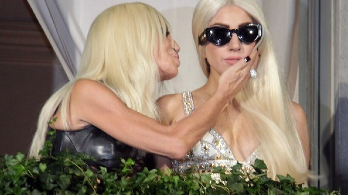 Lady Gaga - Donatella Versace: Σαν μαμά και κόρη