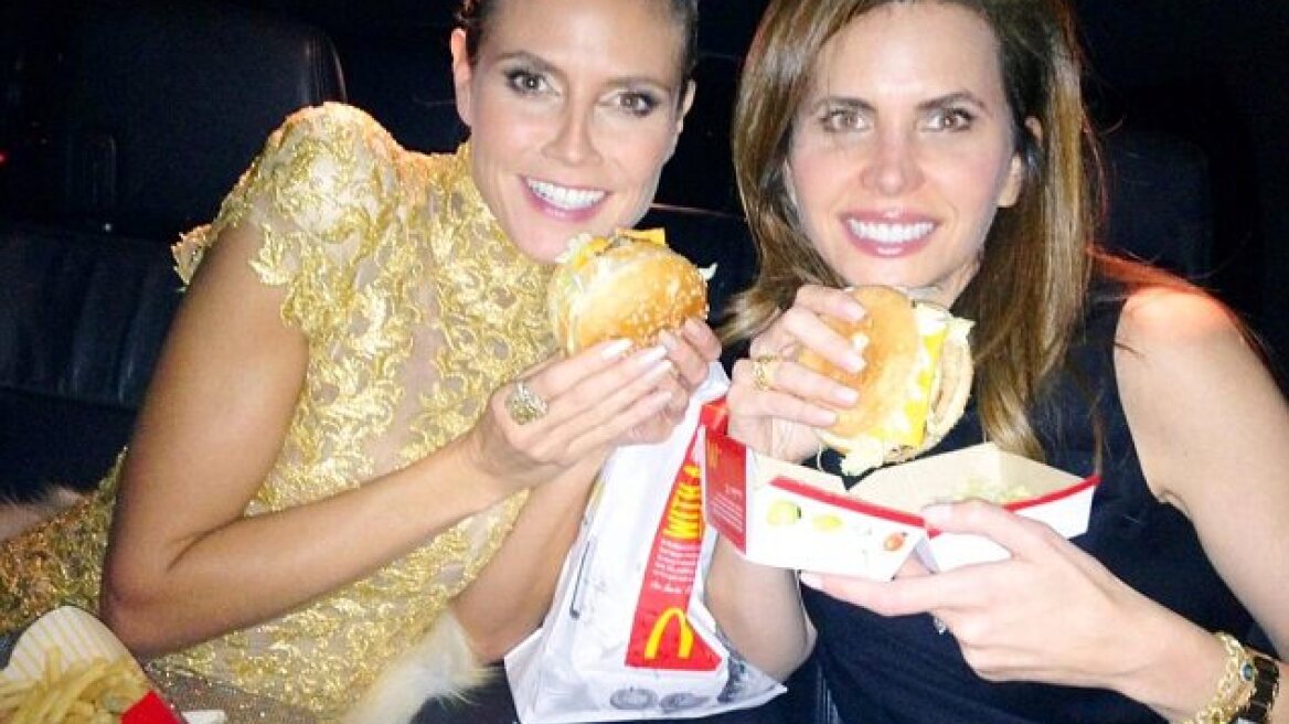 Και η Heidi Klum τρώει junk food!